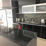 Vila Full Private 300sqm Jacuzzi Heated Pool Ideal & Quiet Location