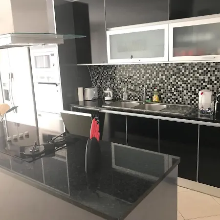Villa Full Private 300sqm Jacuzzi Heated Pool Ideal & Quiet Location
