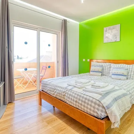 Full Private 300sqm Jacuzzi Heated Pool Ideal & Quiet Location Willa *