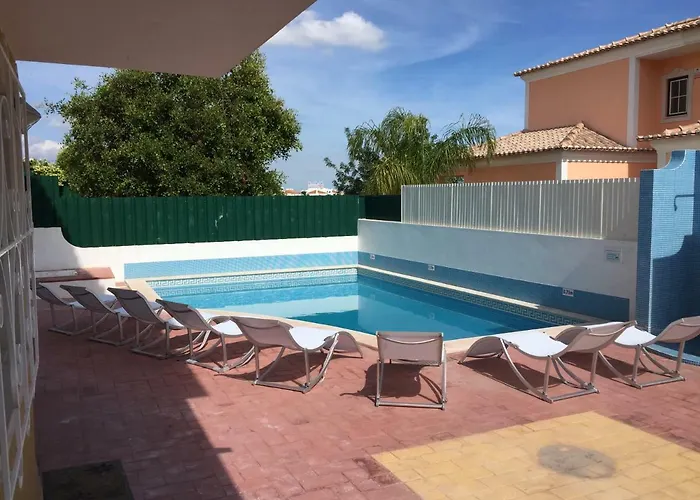 Full Private 300sqm Jacuzzi Heated Pool Ideal & Quiet Location Албуфейра