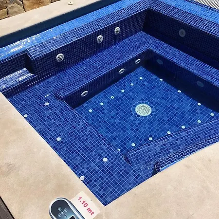 300sqm Hammam Jacuzzi Heated Pool Billiard Darts - Ideal & Quiet Location * Albufeira