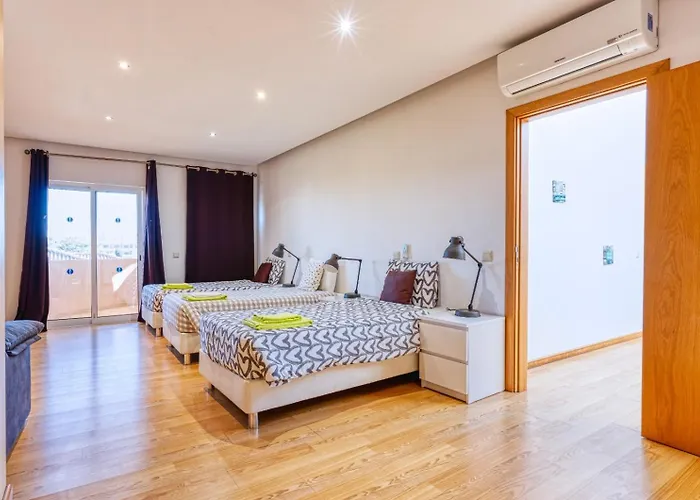 Villa Full Private 300sqm Jacuzzi Heated Pool Ideal & Quiet Location
