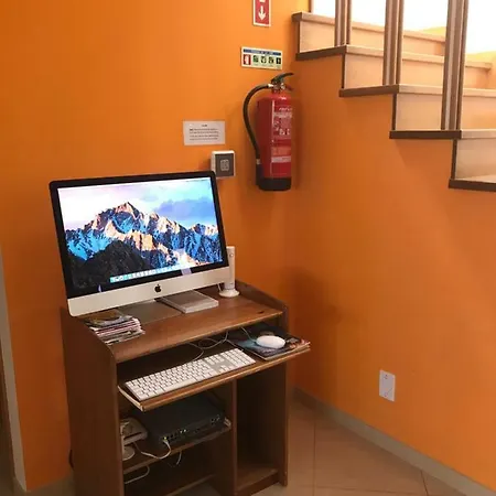 Full Private 300sqm Jacuzzi Heated Pool Ideal & Quiet Location *